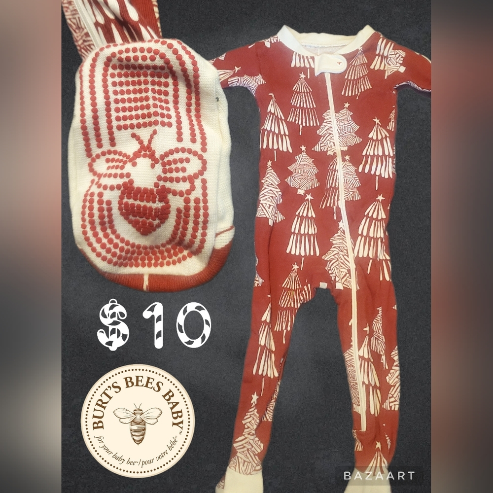 Burt's Bees Baby - 6-9 month -  Holiday Christmas footy Pajamas
